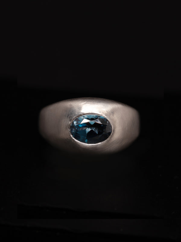 Eye
