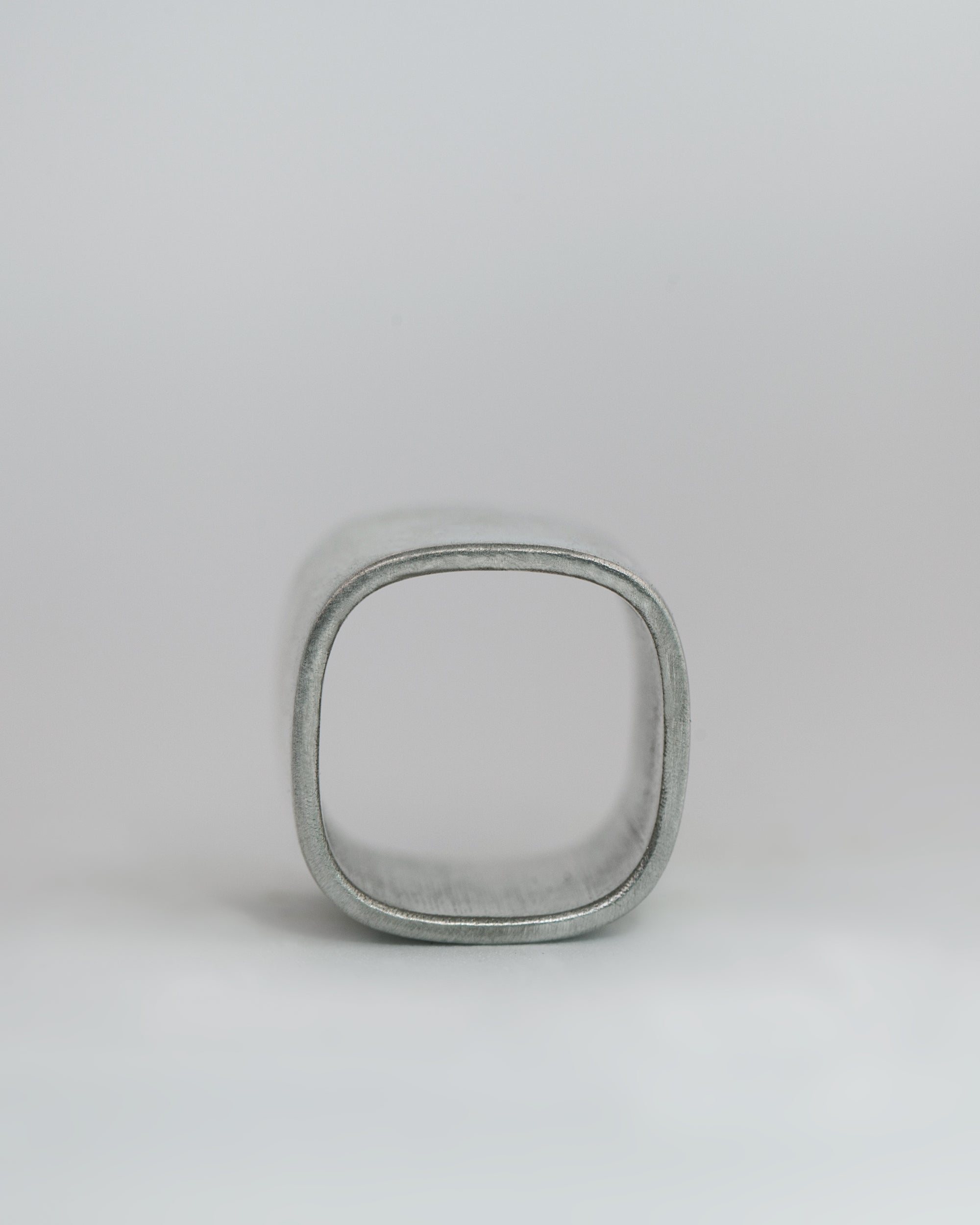 Tube